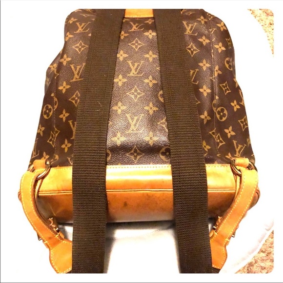 Louis Vuitton backpack - Picture 2 of 7